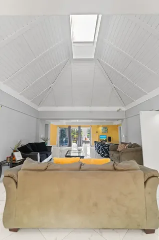 5104 White Oak Lane E Tamarac FL 33319