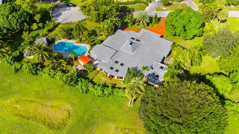 5104 White Oak Lane E Tamarac FL 33319