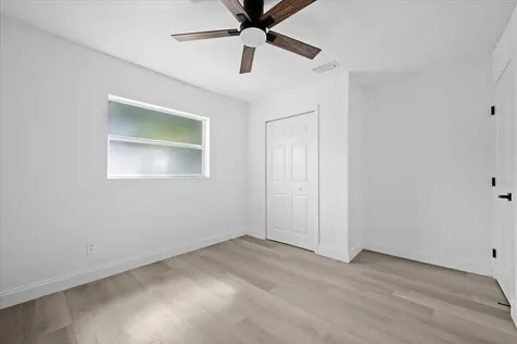 905 SE 10th Street Stuart FL 34994