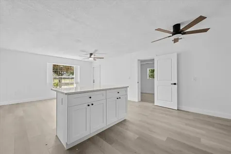 905 SE 10th Street Stuart FL 34994
