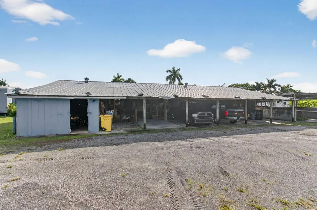 9720 87th Place S Boynton Beach FL 33472