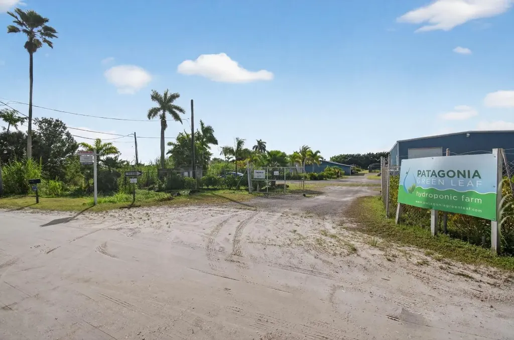 9720 87th Place S Boynton Beach FL 33472