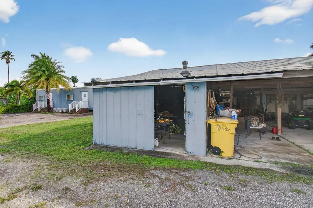 9720 87th Place S Boynton Beach FL 33472
