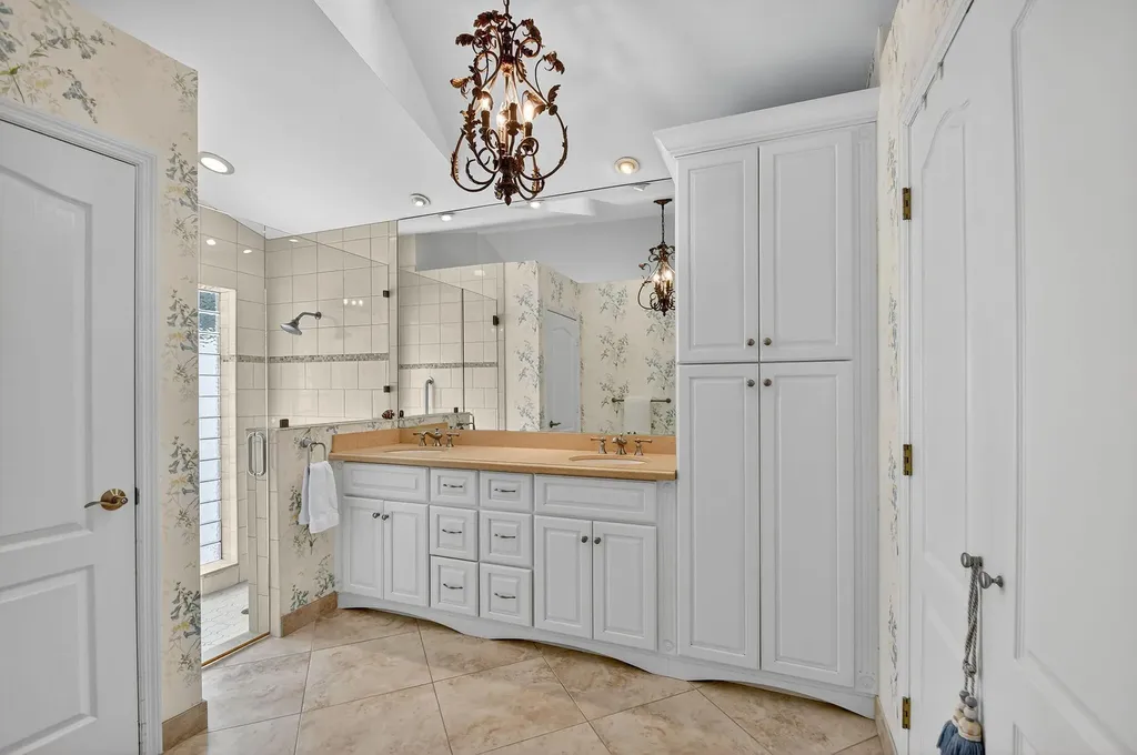 9333 Heathridge Drive West Palm Beach FL 33411