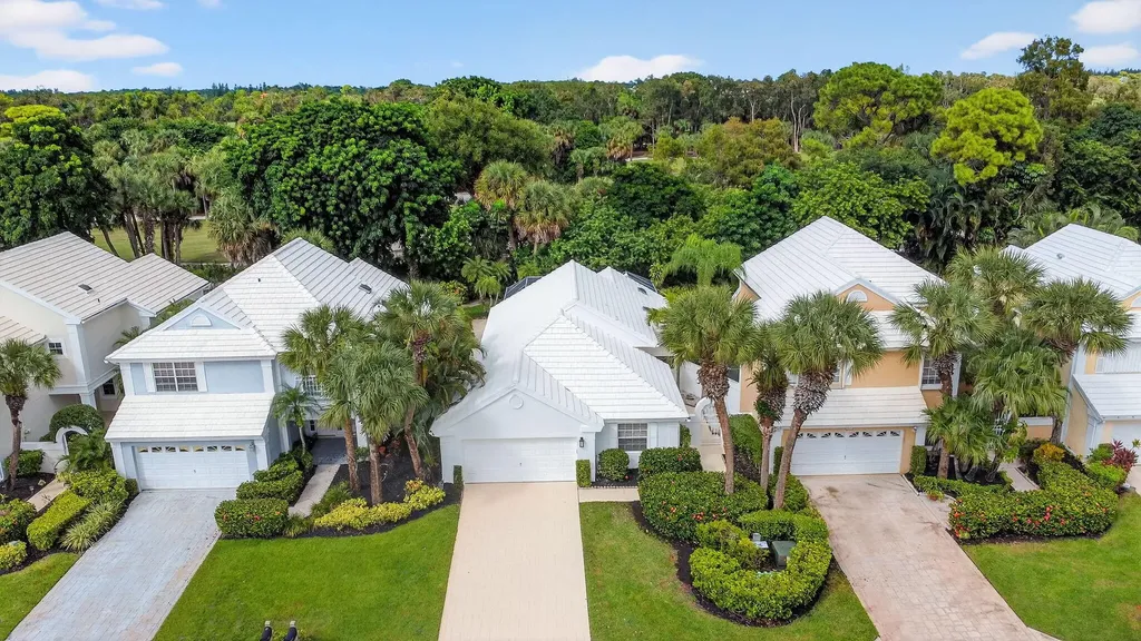 9333 Heathridge Drive West Palm Beach FL 33411