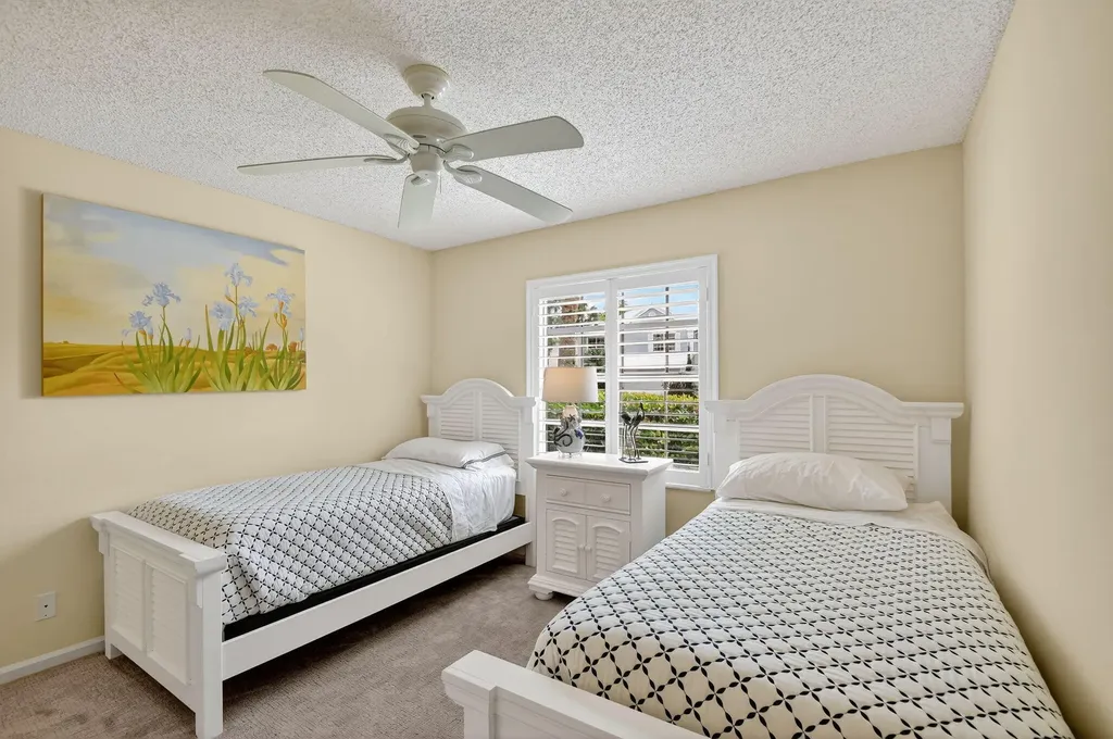 9333 Heathridge Drive West Palm Beach FL 33411