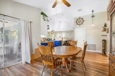 7008 Pacific Avenue Fort Pierce FL 34951