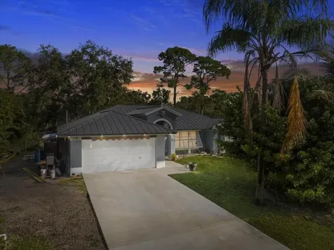 7008 Pacific Avenue Fort Pierce FL 34951