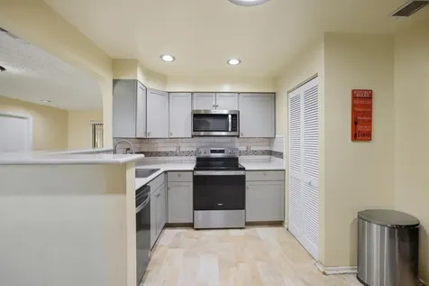 1102 SE Petunia Avenue Port St Lucie FL 34952