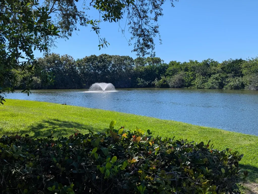 1923 Stratford Way West Palm Beach FL 33409