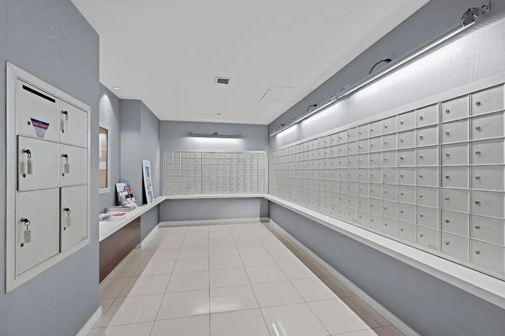 300 S Australian Avenue West Palm Beach FL 33401