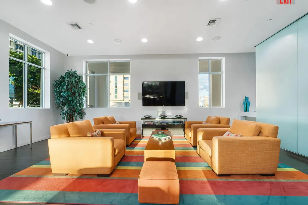 300 S Australian Avenue West Palm Beach FL 33401