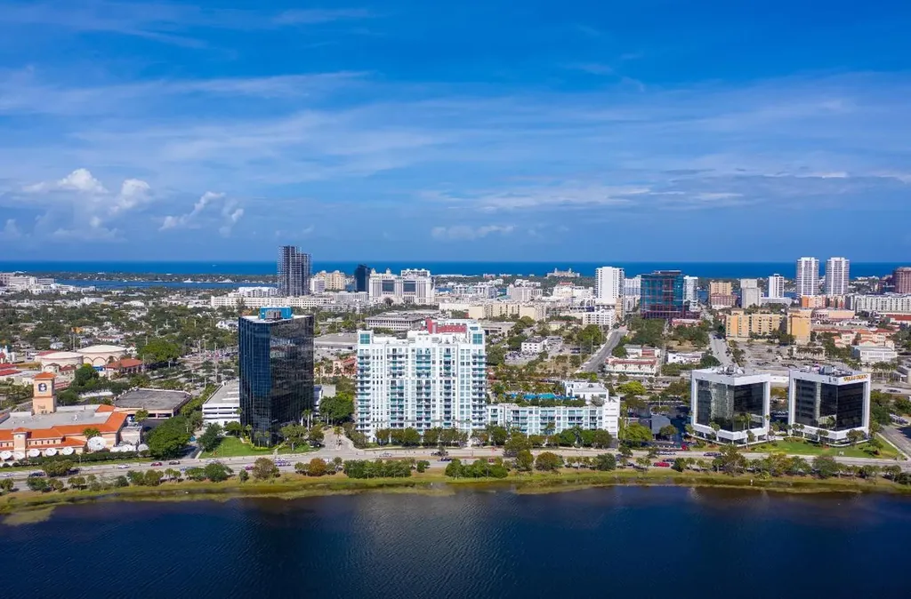 300 S Australian Avenue West Palm Beach FL 33401