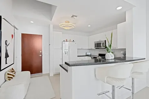 300 S Australian Avenue West Palm Beach FL 33401