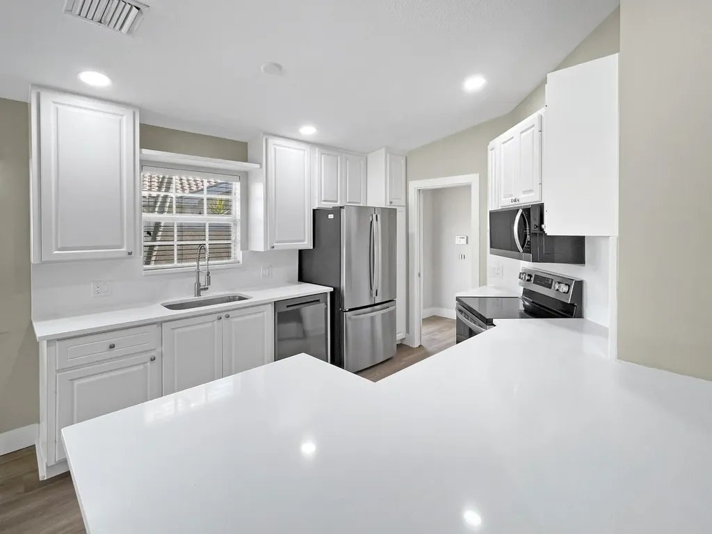 8457 SE Retreat Drive Hobe Sound FL 33455