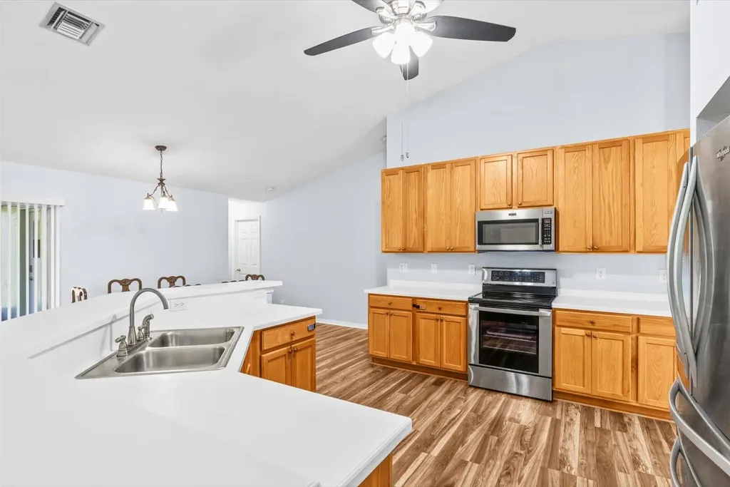873 SW Tulip Boulevard Port St Lucie FL 34953