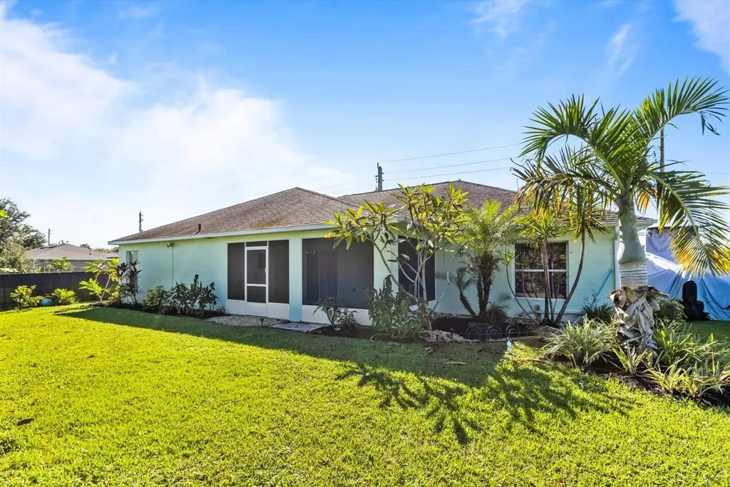 873 SW Tulip Boulevard Port St Lucie FL 34953