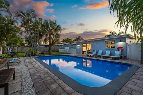 19165 SE Homewood Avenue Jupiter FL 33469