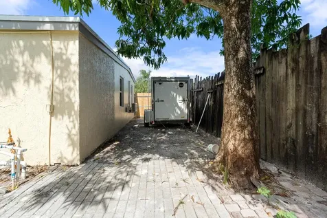 200 Plum Tree Drive Lake Worth FL 33462
