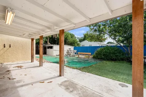 200 Plum Tree Drive Lake Worth FL 33462