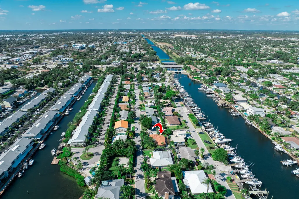 815 South Road Boynton Beach FL 33435