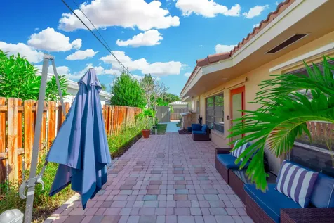 815 South Road Boynton Beach FL 33435