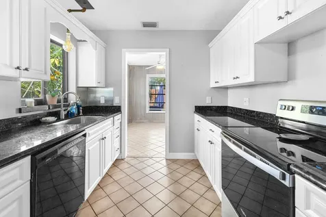 815 South Road Boynton Beach FL 33435