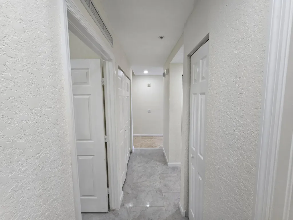 1640 Presidential Way West Palm Beach FL 33401