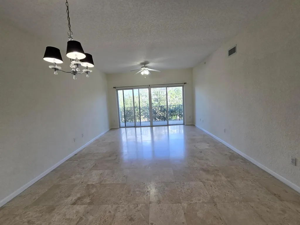 1640 Presidential Way West Palm Beach FL 33401