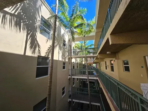 1640 Presidential Way West Palm Beach FL 33401