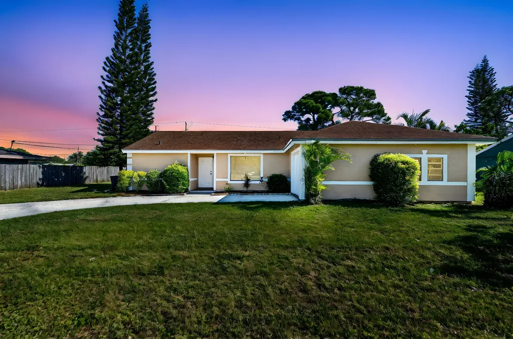 175 SE Floresta Drive Port St Lucie FL 34983