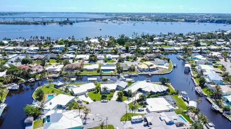 1360 SW Albatross Way Palm City FL 34990
