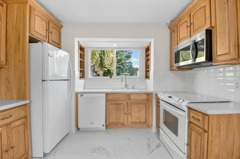 609 16th Avenue N Lake Worth Beach FL 33460