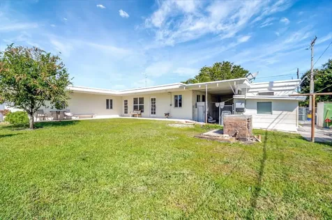 609 16th Avenue N Lake Worth Beach FL 33460