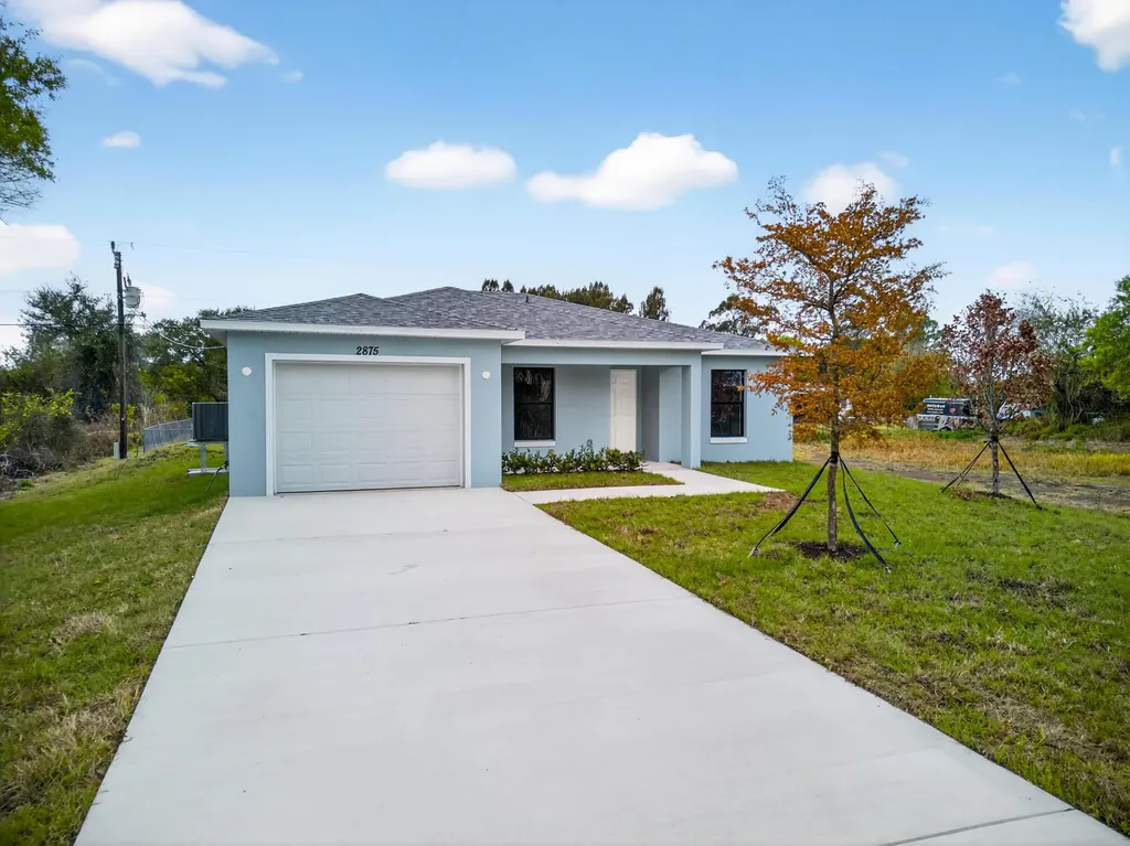 2875 NW 32nd Avenue Okeechobee FL 34972
