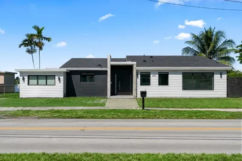 2511 NE 209th Terrace Miami FL 33180