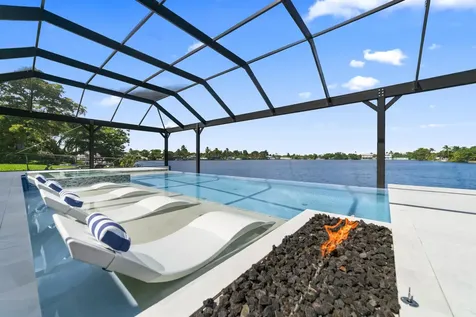 2511 NE 209th Terrace Miami FL 33180