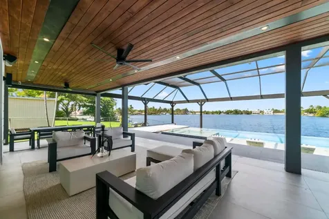 2511 NE 209th Terrace Miami FL 33180