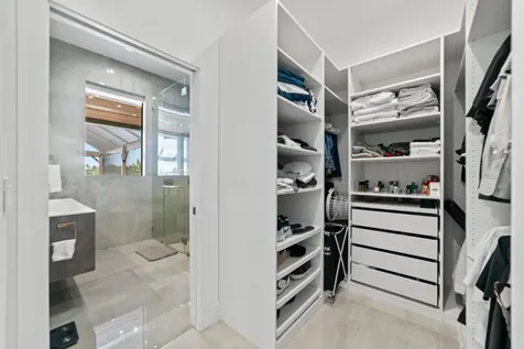 2511 NE 209th Terrace Miami FL 33180