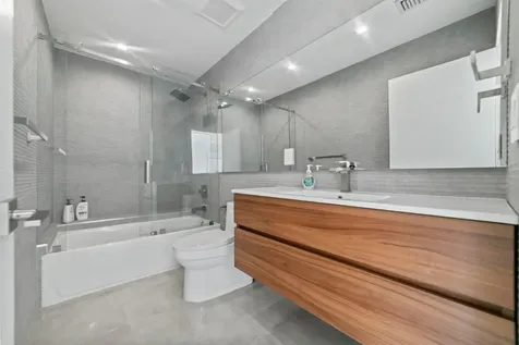 2511 NE 209th Terrace Miami FL 33180