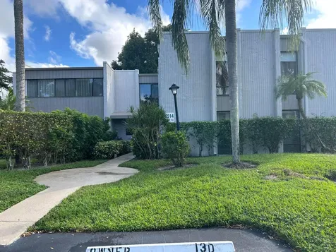 6514 Spring Bottom Way Boca Raton FL 33433