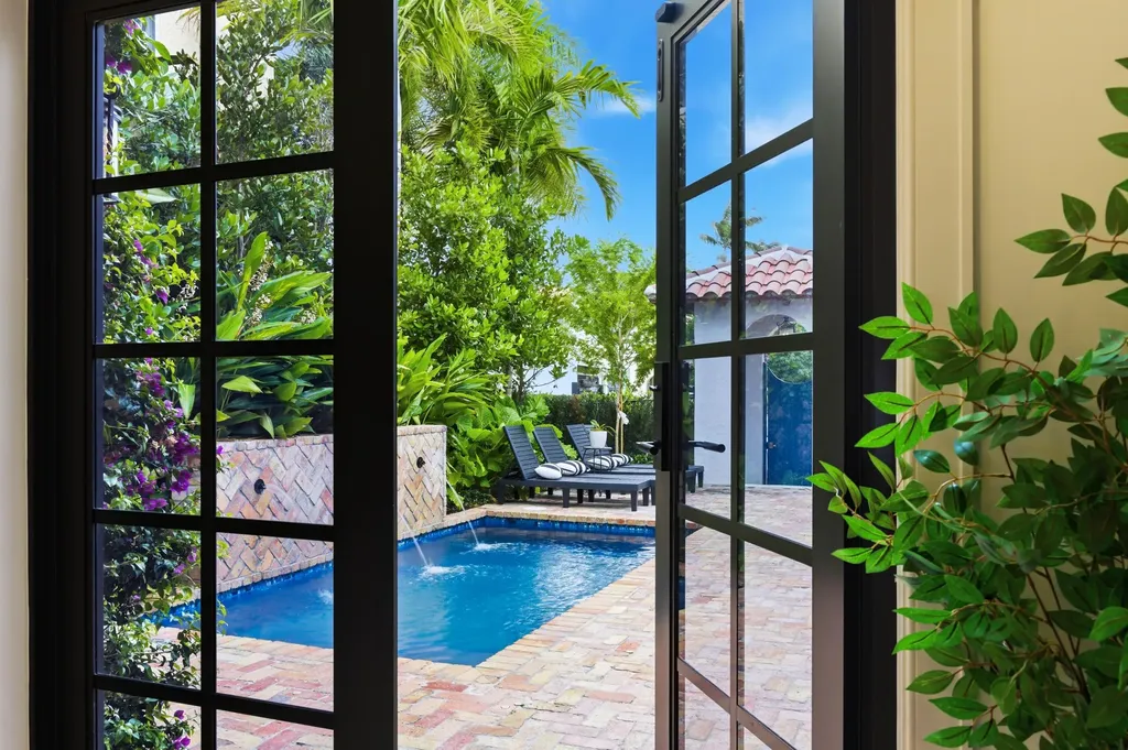 201 Murray Road West Palm Beach FL 33405