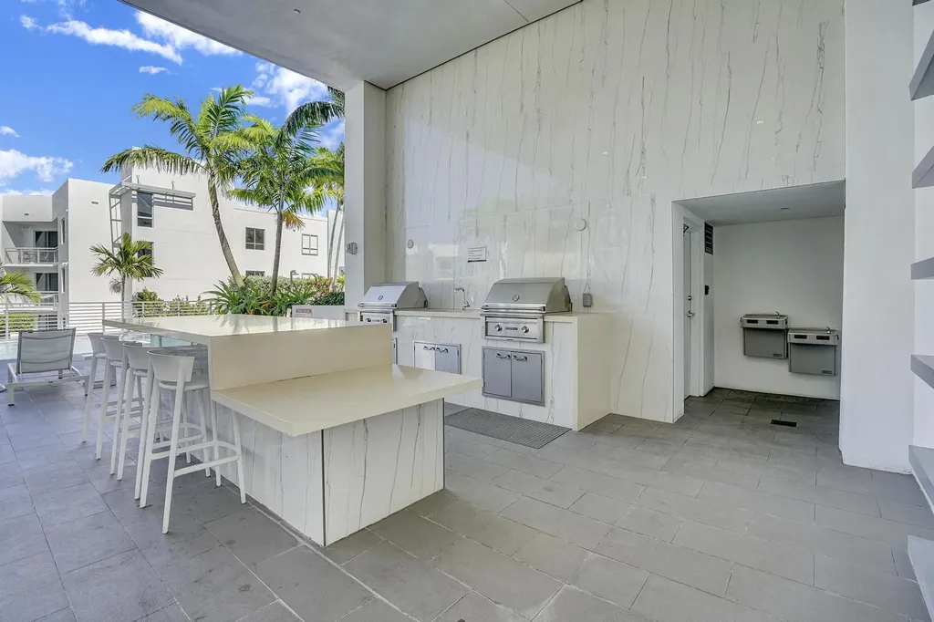 111 SE 1st Avenue Delray Beach FL 33444