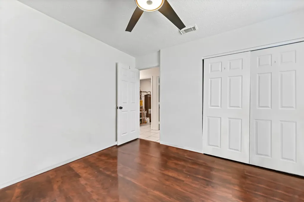 1014 SW Canary Terrace Port St Lucie FL 34953
