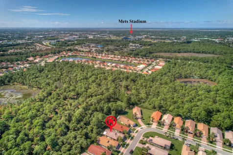 319 NW Treeline Trace Port St Lucie FL 34986