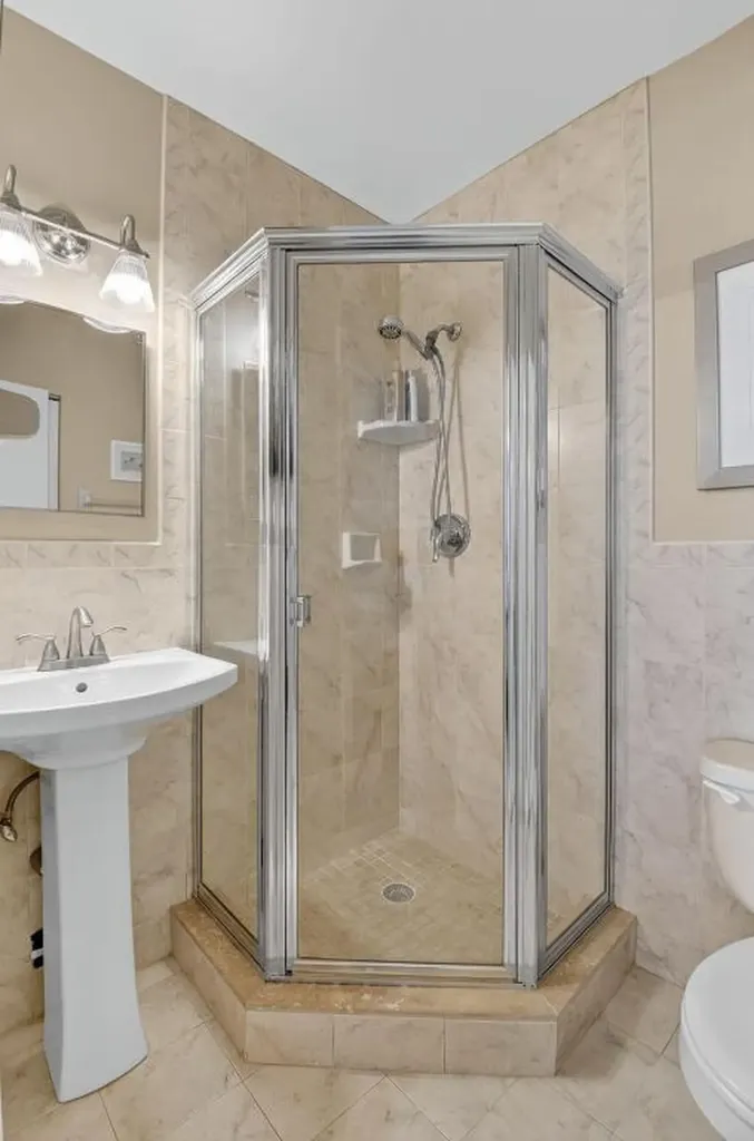 1141 Violet Terrace Delray Beach FL 33445
