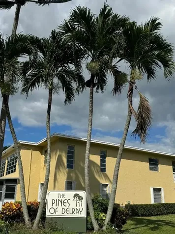 1141 Violet Terrace Delray Beach FL 33445