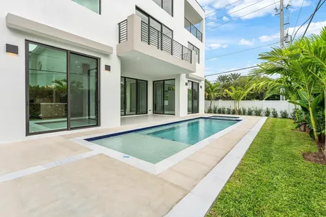 498 NE 6th Street Boca Raton FL 33432