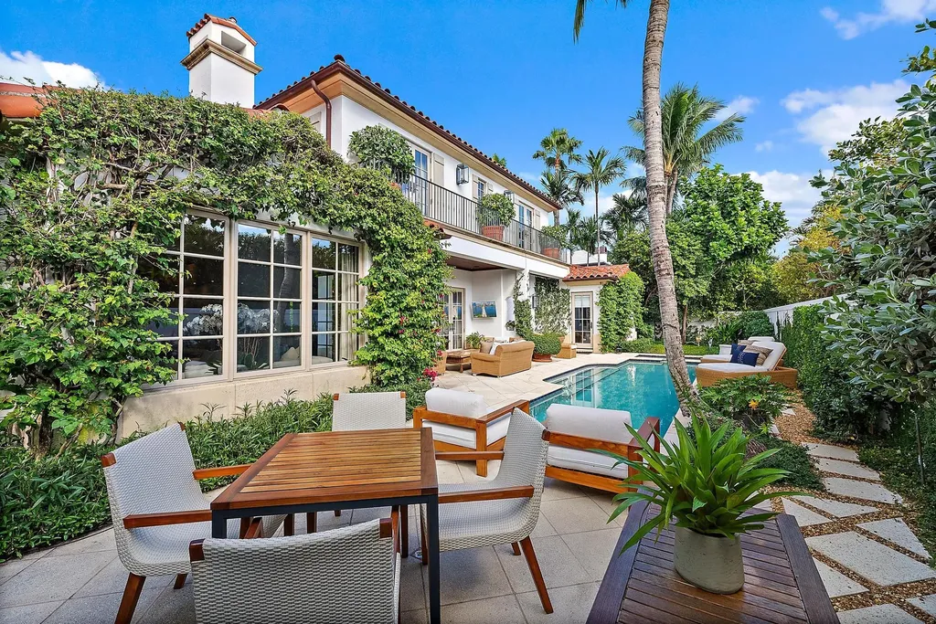 234 Ridgeview Drive Palm Beach FL 33480