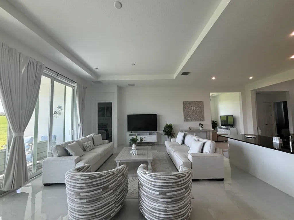 10231 SW Latium Way Port St Lucie FL 34987